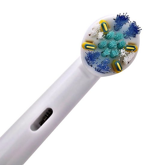 Oral-B насадка для электрической зубной щетки FlossAction 1штука